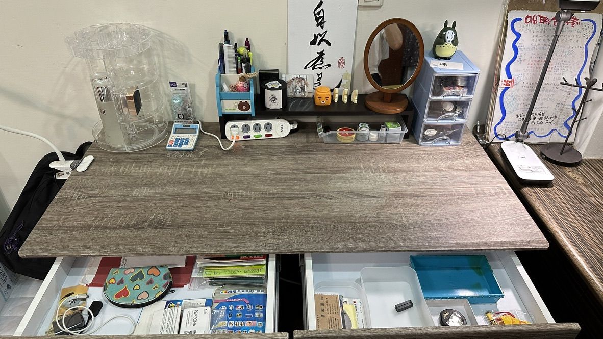 書桌．After